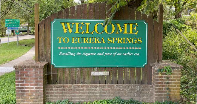 Eureka Springs welcome sign